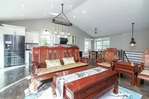 157 Wildberry Ct, Aurora, IL 60504 - Photo 8