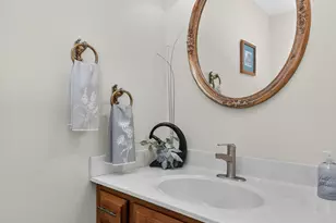 6081 Brookline Ct, Lisle, IL 60532 - Photo 14