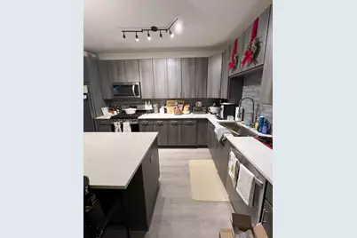 [Address not provided], Downers Grove, IL 60515 - Photo 4