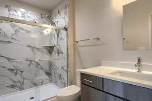 [Address not provided], Downers Grove, IL 60515 - Photo 12