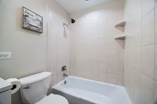 7732 159th Pl, Tinley Park, IL 60477 - Photo 14