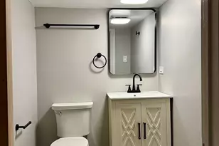 1429 N Mason Ave, Chicago, IL 60651 - Photo 10