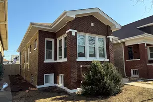 1429 N Mason Ave, Chicago, IL 60651 - Photo 2