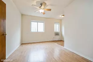 [Address not provided], Chicago, IL 60610 - Photo 2