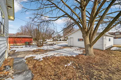 639 Dunbar Street, Beecher, IL 60401 - Photo 30