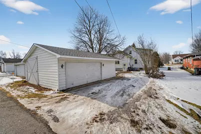 639 Dunbar Street, Beecher, IL 60401 - Photo 32