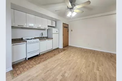 [Address not provided], Chicago, IL 60610 - Photo 6