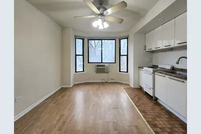 [Address not provided], Chicago, IL 60610 - Photo 2