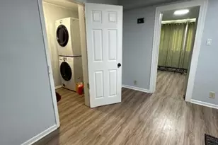 6238 W Eastwood Ave, Chicago, IL 60630 - Photo 10