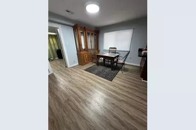 6238 W Eastwood Avenue, Chicago, IL 60630 - Photo 10