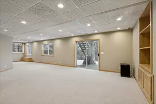 731 Saddlewood Dr, Wauconda, IL 60084 - Photo 18