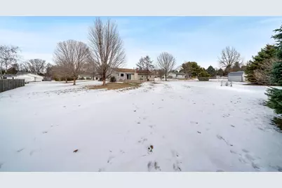 [Address not provided], Roscoe, IL 61073 - Photo 32