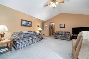 [Address not provided], Roscoe, IL 61073 - Photo 10