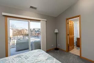 1121 River Bend Ln, Lisle, IL 60532 - Photo 10