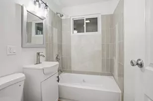 5 Oak Ln, Park Forest, IL 60466 - Photo 8