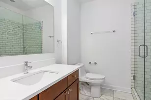 2130 W Rice St, Chicago, IL 60622 - Photo 16