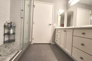 9655 Woods Dr, Skokie, IL 60077 - Photo 30