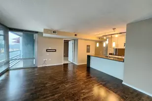 9655 Woods Dr, Skokie, IL 60077 - Photo 18