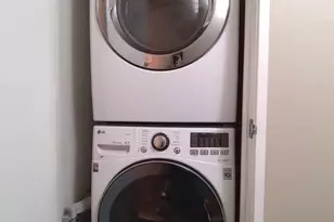 9655 Woods Dr, Skokie, IL 60077 - Photo 40