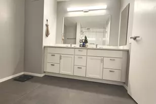 9655 Woods Dr, Skokie, IL 60077 - Photo 34