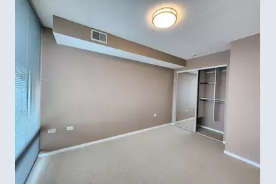 9655 Woods Drive #512, Skokie, IL 60077 - Photo 28