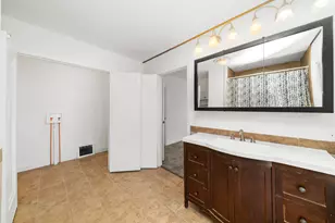 210 E North St, Leland, IL 60531 - Photo 16