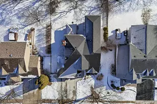 539 Newberry Dr, Elk Grove Village, IL 60007 - Photo 30