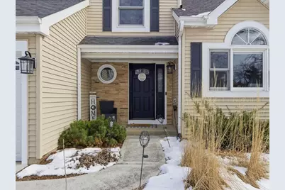 539 Newberry Drive, Elk Grove Village, IL 60007 - Photo 4