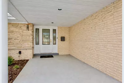 1433 Lois Avenue, Park Ridge, IL 60068 - Photo 2