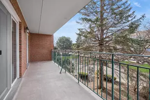 6980 W Touhy Ave, Niles, IL 60714 - Photo 16