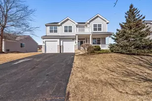 6708 Homestead Dr, McHenry, IL 60050 - Photo 2