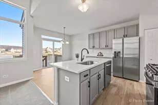 6708 Homestead Dr, McHenry, IL 60050 - Photo 8