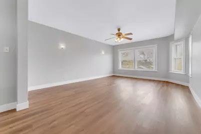 8012 S Essex Avenue #3S, Chicago, IL 60617 - Photo 12