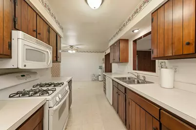 22 Guilford Road, Montgomery, IL 60538 - Photo 10