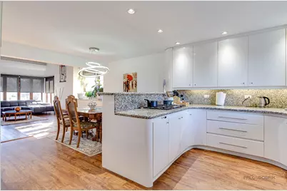 8 Lucas Drive, Palos Hills, IL 60465 - Photo 8