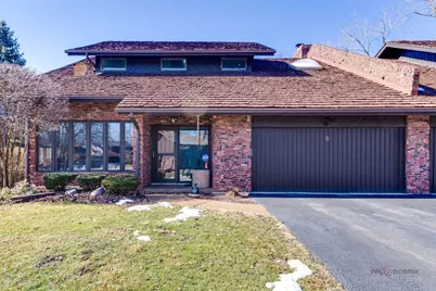 8 Lucas Drive, Palos Hills, IL 60465 - Photo 1