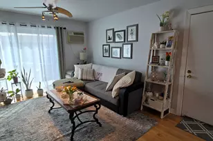 10467 Dearlove Rd, Glenview, IL 60025 - Photo 6