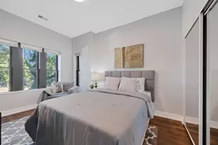 4357 S King Dr, Chicago, IL 60653 - Photo 10