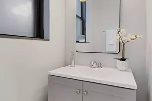 4357 S King Dr, Chicago, IL 60653 - Photo 16