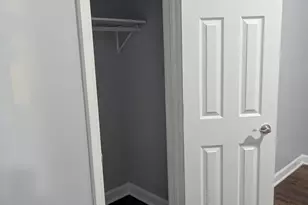 6401 S St Lawrence Ave, Chicago, IL 60637 - Photo 10