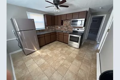 382 N Birch Street, Manteno, IL 60950 - Photo 6