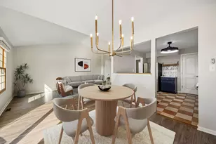 1254 Ballantrae Pl, Mundelein, IL 60060 - Photo 8