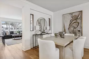 86 W Kennedy Ln, Hinsdale, IL 60521 - Photo 6