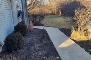 503 Metropolitan St, Aurora, IL 60502 - Photo 2