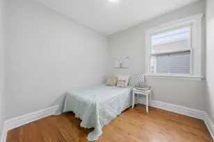 4735 N Kilbourn Ave, Chicago, IL 60630 - Photo 10