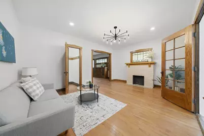 4735 N Kilbourn Avenue #1, Chicago, IL 60630 - Photo 4