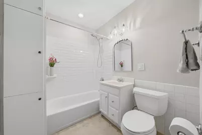 4735 N Kilbourn Avenue #1, Chicago, IL 60630 - Photo 12