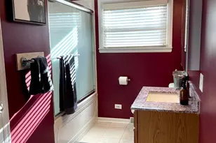 529 Meadow Ln, Lisle, IL 60532 - Photo 6