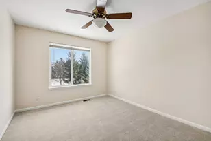 2208 Grand Pointe Trail, Aurora, IL 60503 - Photo 30