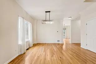 2208 Grand Pointe Trail, Aurora, IL 60503 - Photo 4